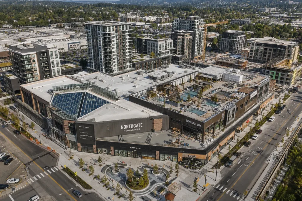 City Centre Mall продан: 1 500 квартир и скандинавское спа в центре Эдмонтона