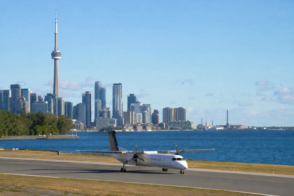 Porter Airlines запустила рейсы из аэропорта Билли-Бишоп в Чикаго-О’Хара